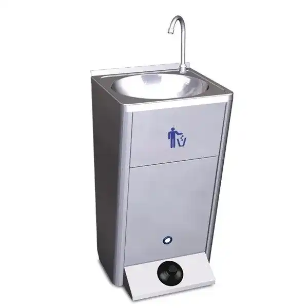 Lavamanos porttil - Lavamanos porttil.
Fabricado en Acero Inoxidable.
Sistema autnomo que no precisa instalacin de tomas de agua, desage e instalacin elctrica.
Sistema antiolores.
Armario cerrado por tres lados con estante interior y puerta frontal. Papelera integrada en el conjunto
