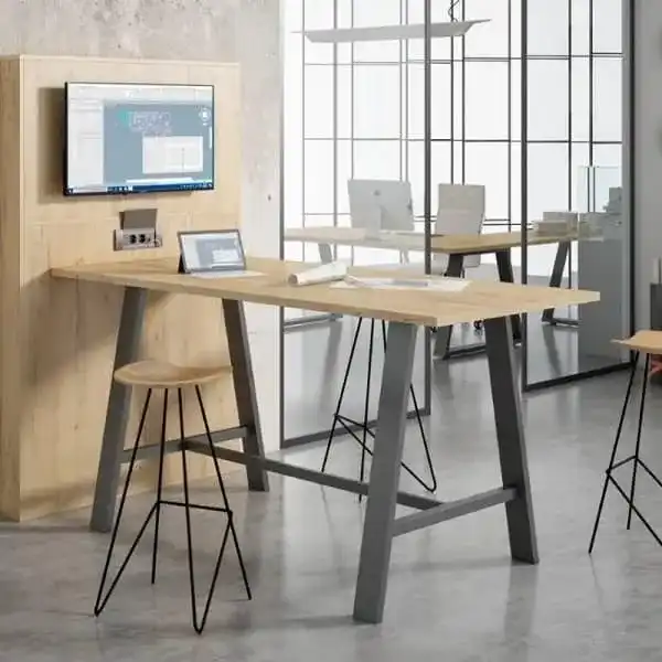 Mesa alta de atenci�n al cliente.